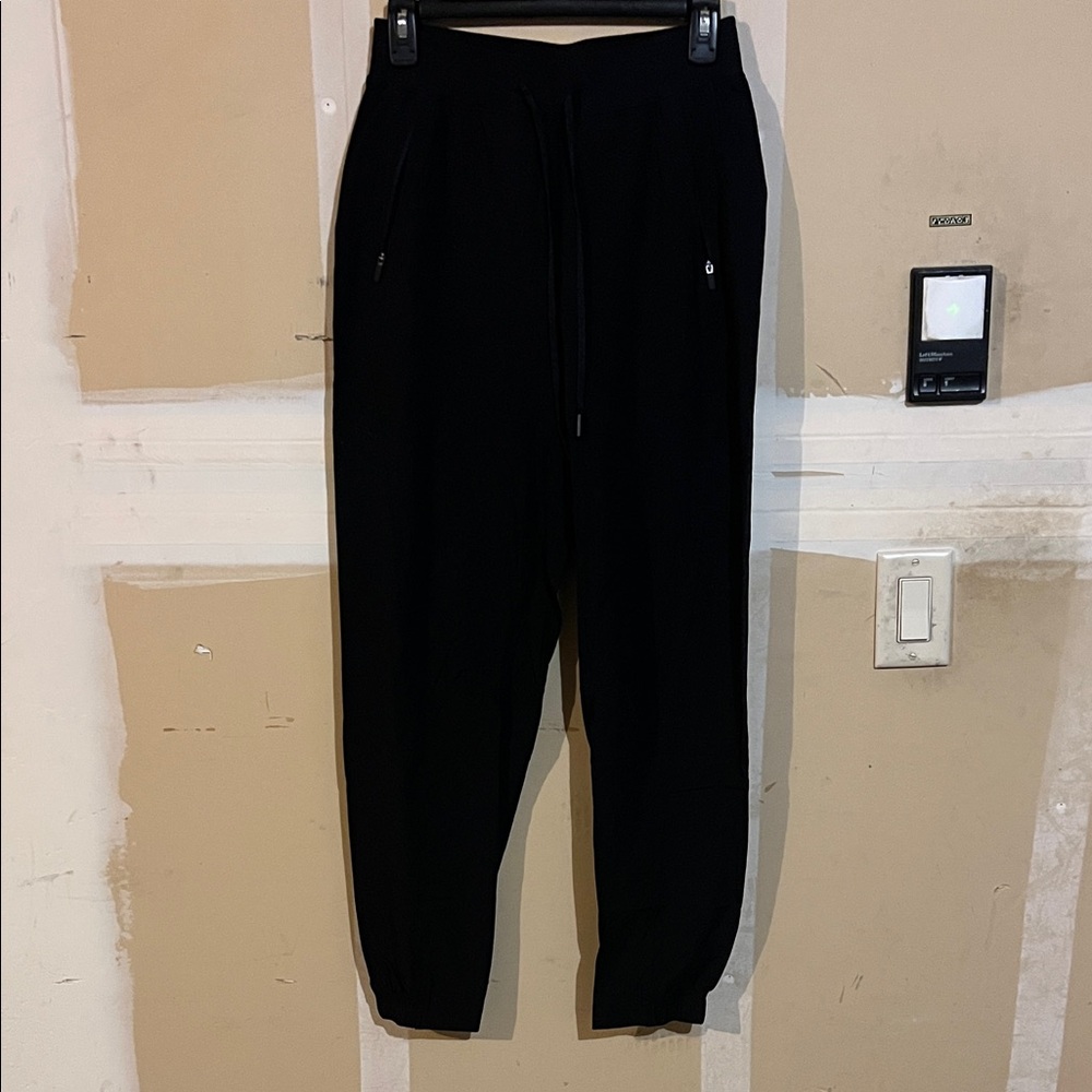 Lululemon License to Train Joggers